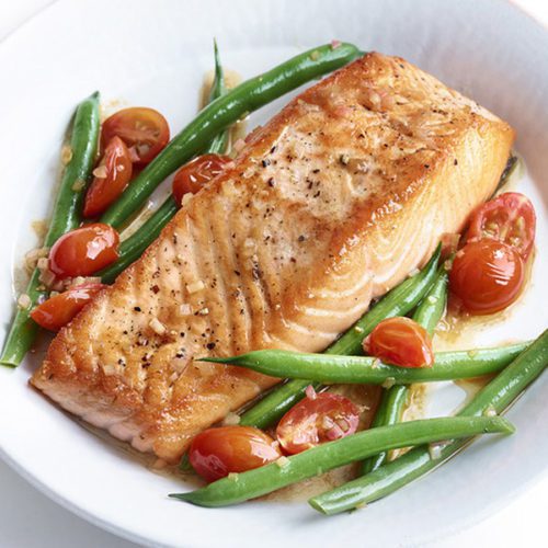 Sautéed Salmon with Green Beans, Tomatoes, and Sherry Vinaigrette GFF