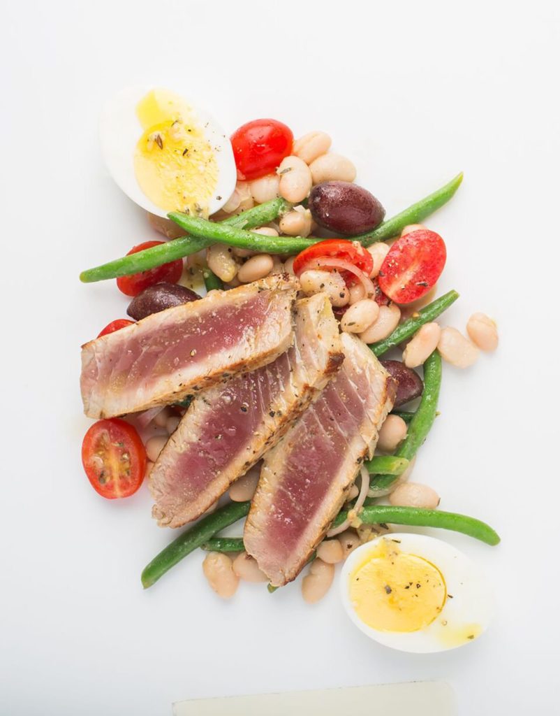 Seared Tuna with White Bean Niçoise Salad Gluten-Free Recipe