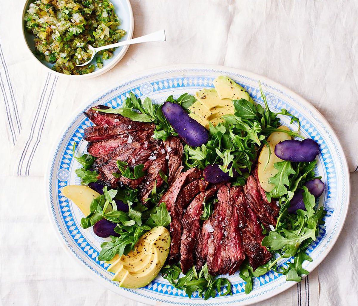 GrilledSkirtSteakSaladWithCharredTomatilloSalsa1 GFF Magazine